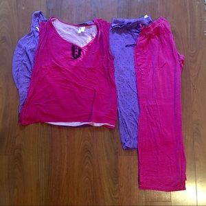 Lot of 2 pairs of nursing pajamas XL